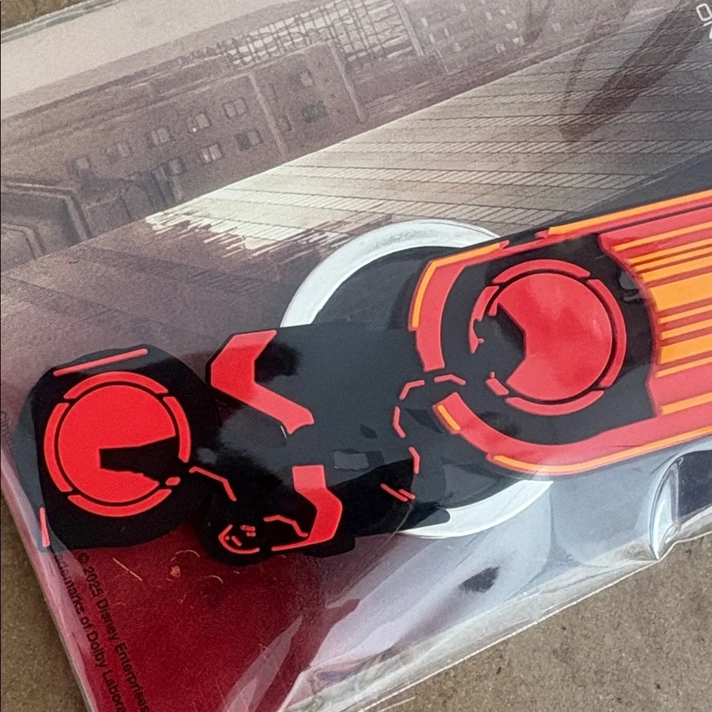 New TRON Ares 2025 Key Chain - Picture 2 of 2